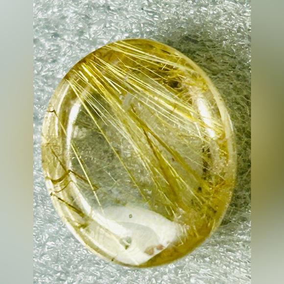 Golden Rutilated Quartz - Picture 3 of 3